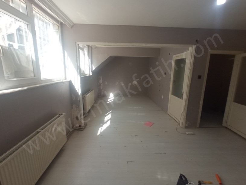Seyyid Ömer Mah Kiralık 3+1 den Bozma 2+1 Çift Cepheli Bahçeli Kombili Daire