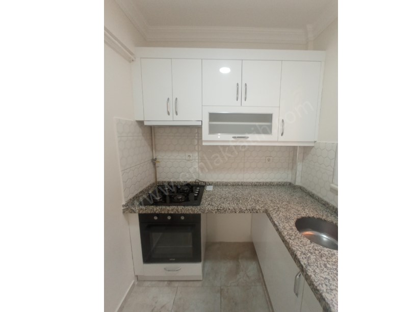 Memura K.M.PAŞA Ana Cadde Üzeri 85m² 4.KAT Yeni Tadilatlı Daire