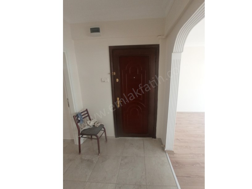 Memura K.M.PAŞA Ana Cadde Üzeri 85m² 4.KAT Yeni Tadilatlı Daire