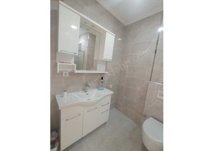 Memura K.M.PAŞA Ana Cadde Üzeri 85m² 4.KAT Yeni Tadilatlı Daire