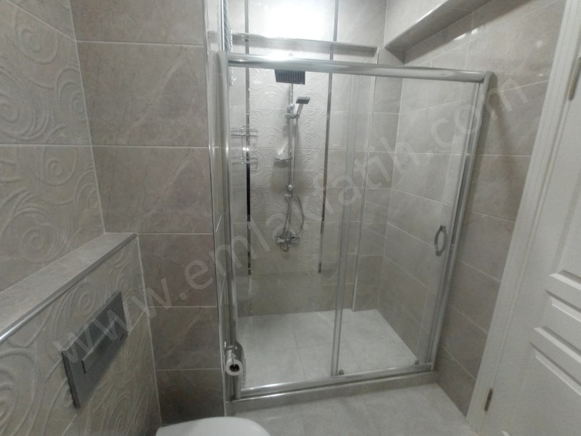 Memura K.M.PAŞA Ana Cadde Üzeri 85m² 4.KAT Yeni Tadilatlı Daire