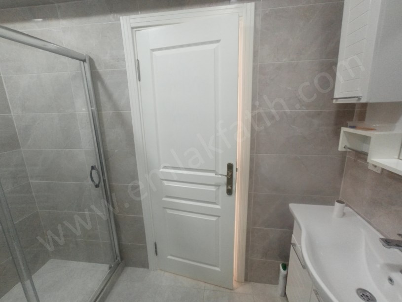 Memura K.M.PAŞA Ana Cadde Üzeri 85m² 4.KAT Yeni Tadilatlı Daire