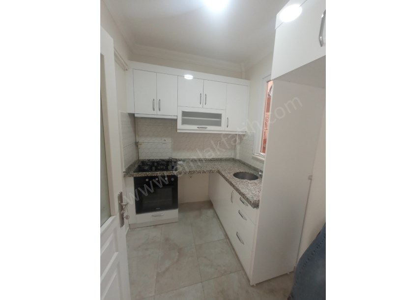 Memura K.M.PAŞA Ana Cadde Üzeri 85m² 4.KAT Yeni Tadilatlı Daire