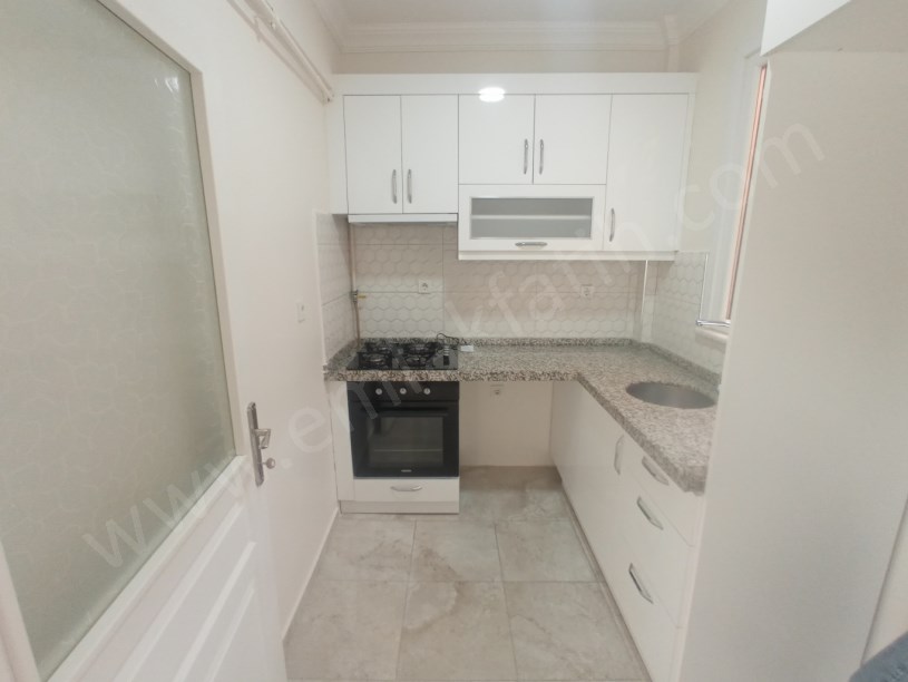 Memura K.M.PAŞA Ana Cadde Üzeri 85m² 4.KAT Yeni Tadilatlı Daire