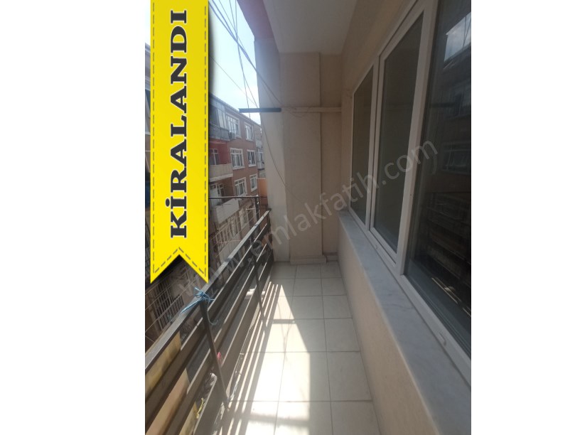 Cerrahpaşa Kiralık Daire Tertemiz 2+1 80m²  ( ESKİ PORTFÖY ) Boyalı Badanalı yeni parkeli