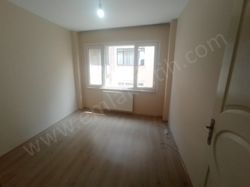 Cerrahpaşa Kiralık Daire Tertemiz 2+1 80m²  ( ESKİ PORTFÖY ) Boyalı Badanalı yeni parkeli