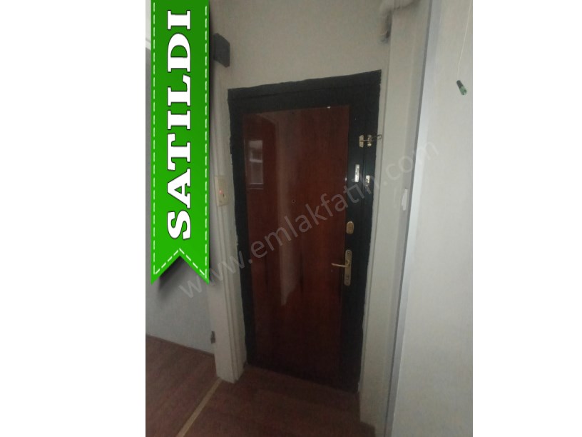 Silivrikapı Satılık Daire 2+1 Ön Cephe 80m2 Daire Full Yapılı ( ESKİ PORTFÖY ) Vidin Caddesi Üzeri