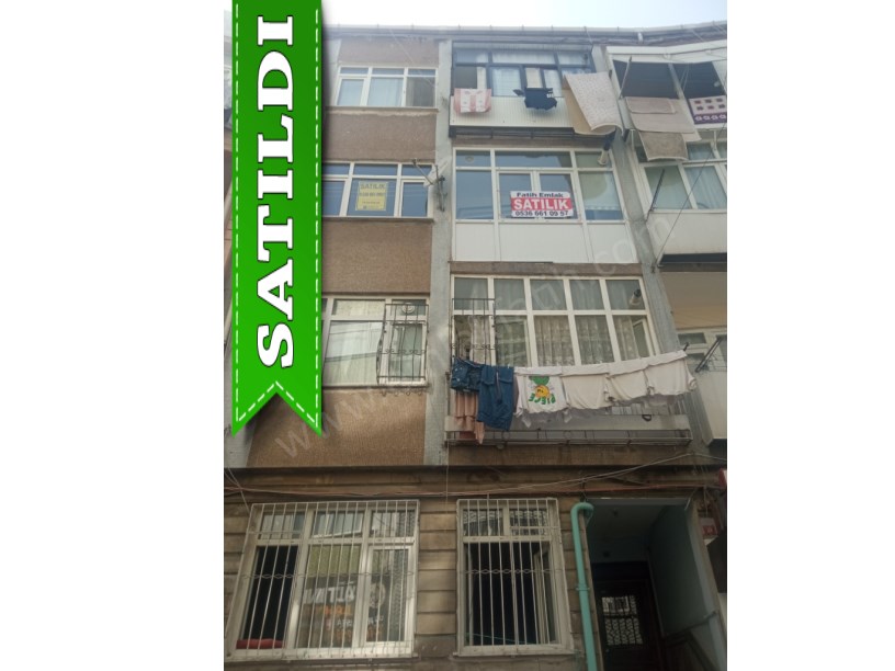 Silivrikapı Satılık Daire 2+1 Ön Cephe 80m2 Daire Full Yapılı ( ESKİ PORTFÖY ) Vidin Caddesi Üzeri