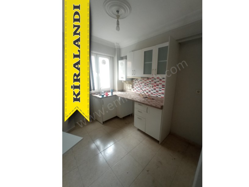 Fatih Kiralık Daire Kocamustafapaşada 8 Senelik Genç Binada Memura 1+1 3.Kat