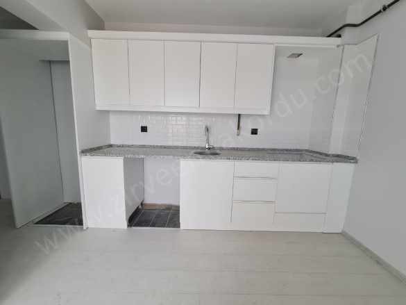 Cumhuriyet Mahallesinde Havuzlu 2+1 Kiralık Daire Altınordu Mah
