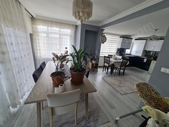 Şirinevler Mah. Altınordu Satılık Daire |  3+1 Oda | 115M2 2.300.000Tl  Krediye Uygun  | 3. Kat | Doğalgaz | 2 Banyo | 3 Yatak Odası Resim-1