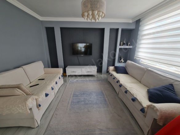 Şirinevler Mah. Altınordu Satılık Daire |  3+1 Oda | 115M2 2.300.000Tl  Krediye Uygun  | 3. Kat | Doğalgaz | 2 Banyo | 3 Yatak Odası Resim-3