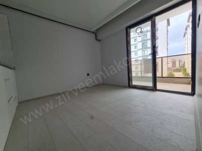 Cumhuriyet Mahallesinde Havuzlu 2+1 Kiralık Daire Altınordu Mah