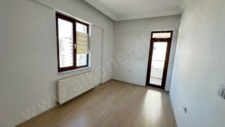 Mevlana Mah. Talas Kiralık Daire |  165M2 Yıllık 250.000Tl Resim-4
