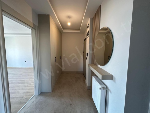 Mithatpaşa Mah. Kocasinan Satılık Daire |  3+1 Oda | 175M2 4.250.000Tl  Krediye Uygun  | 8. Kat | Kombi Resim-3