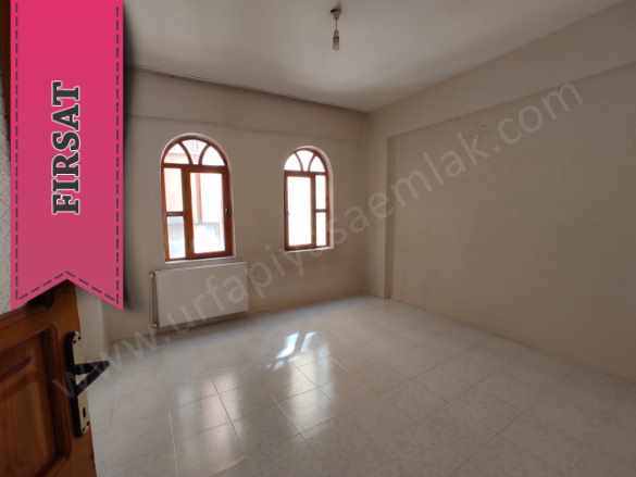 Uygun Kiralık Daire Ara Kat 3+1 Şanlıurfa Haliliye Karsıyaka Mah