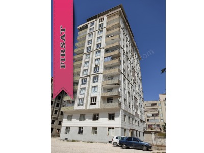 Şanlıurfa Karaköprü Merkezi Yerde Ara Kat 3+1 Odalı Bakıml Satılık Daire Çankaya Mah