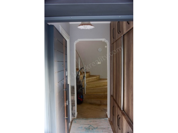 Belek Mah. Serik Günlük Kiralık Villa |  3+1 Oda | 180M2 Günlük 15.000Tl Eşyalı  | Villa | Klima | 2 Banyo | 3 Yatak Odası Resim-3