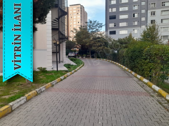 Adnan Kahveci Mah. Beylikdüzü Satılık Daire |  3+1 Oda | 180M2 6.475.000Tl  Krediye Uygun  | 12. Kat | Doğalgaz(Kombi) | 2 Banyo | 2 Yatak Odası Resim-3