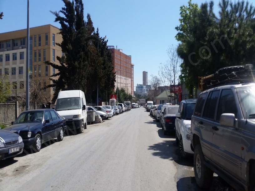 BEYKENT SANAYİ SİTESİNDE SATILIK KÖŞE BAŞI DÜKKAN