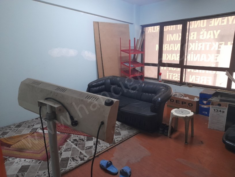 BEYKENT SANAYİ SİTESİNDE DEVREN SATILIK DÜKKAN