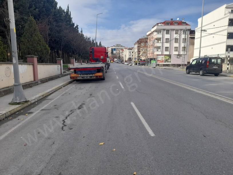 BEYLİKDÜZÜNDE MÜSTAKİL SATILIK 4 KATLI BİNA