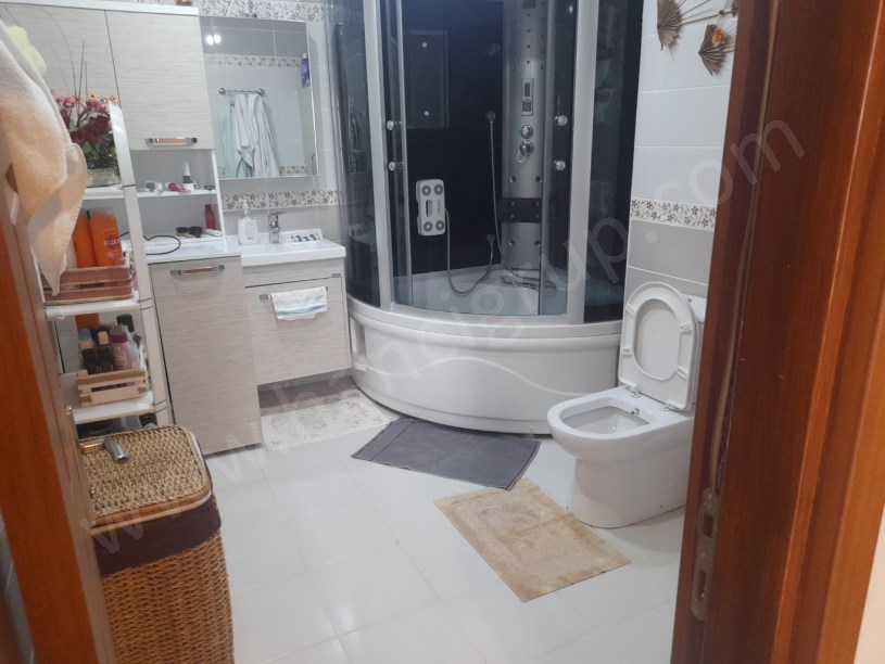 ESENYURT TA METROBÜSE YÜRÜME MESAFESİNDE 6+2 DUBLEKS DAİRE