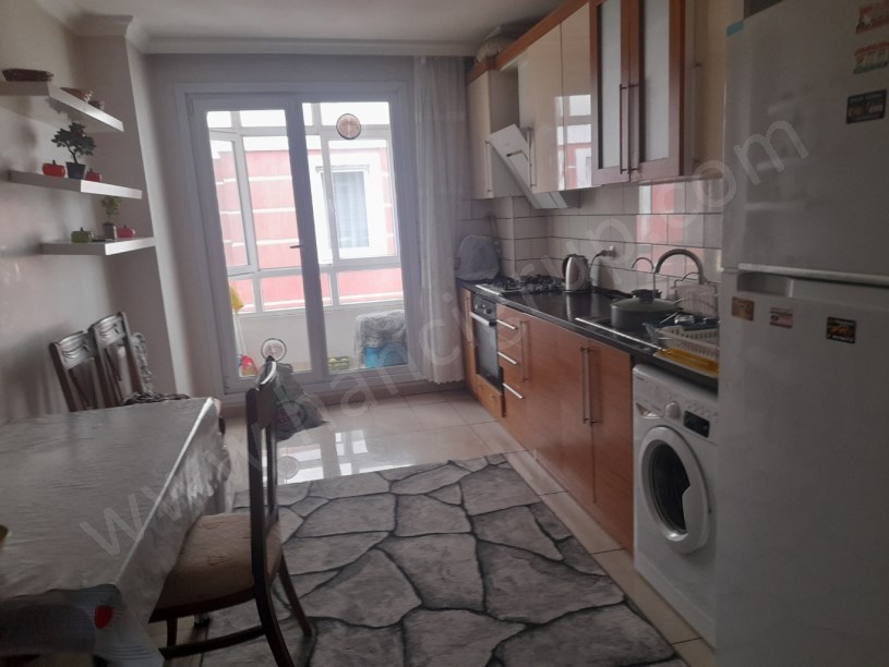 ESENYURT TA METROBÜSE YÜRÜME MESAFESİNDE 6+2 DUBLEKS DAİRE