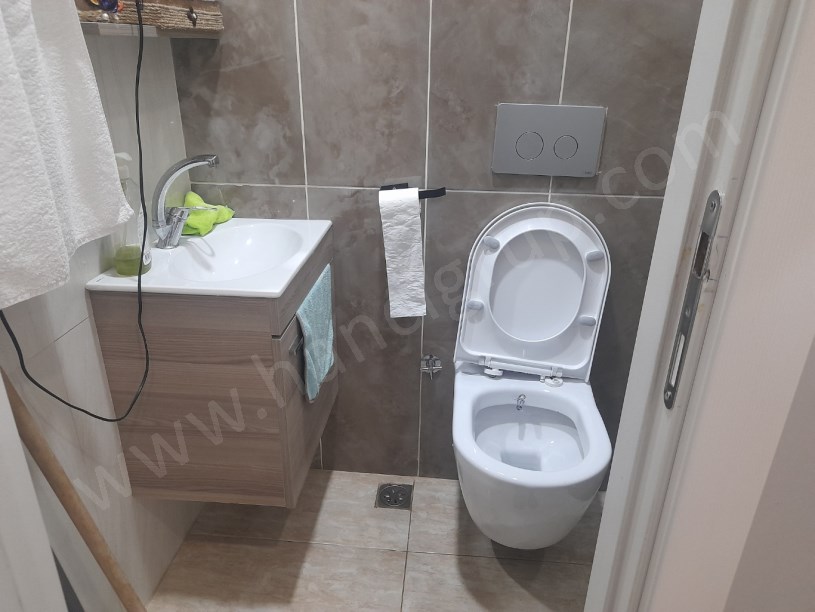 ESENYURT TA METROBÜSE YÜRÜME MESAFESİNDE 6+2 DUBLEKS DAİRE