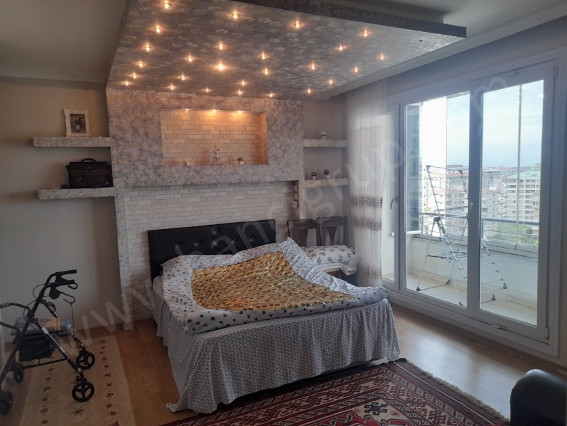 ESENYURT TA METROBÜSE YÜRÜME MESAFESİNDE 6+2 DUBLEKS DAİRE