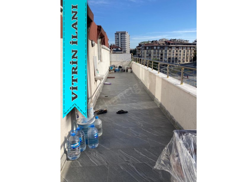BEYLİKDÜZÜ KAYMAKAMLIĞA YAKIN 2+1 ÇATI KATI DAİRE
