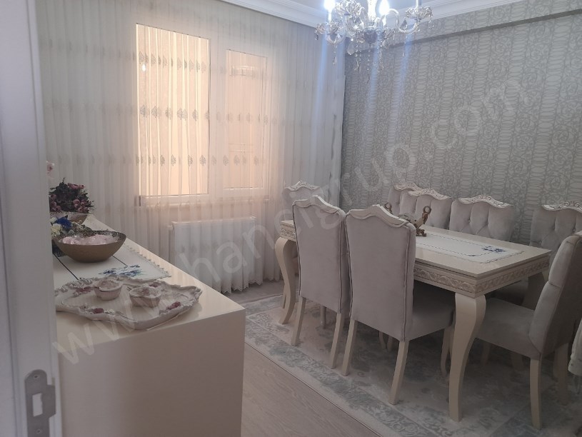 ESENYURT METROBÜS DURAĞINA YÜRÜME MESAFESİNDE 3+1 SATILIK DAİRE