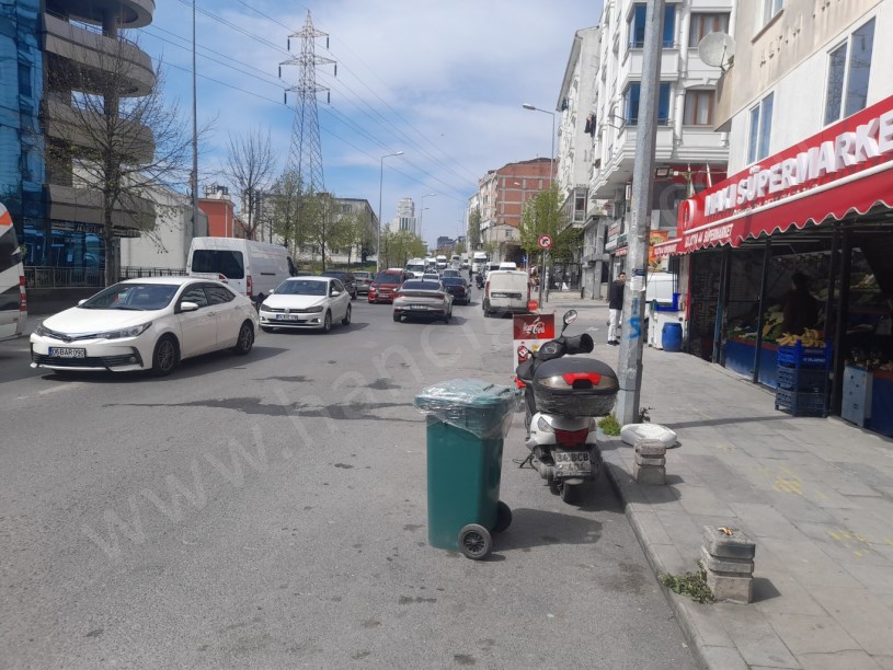 ESENYURT METROBÜS DURAĞINA YÜRÜME MESAFESİNDE 3+1 SATILIK DAİRE