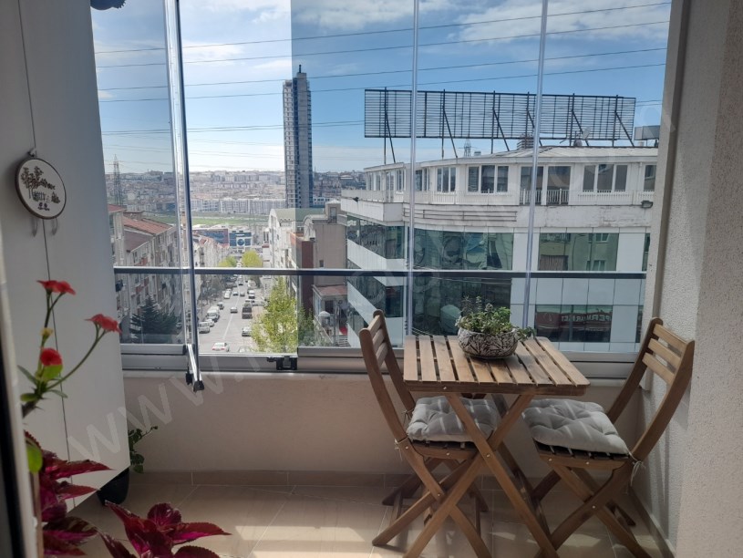 ESENYURT METROBÜS DURAĞINA YÜRÜME MESAFESİNDE 3+1 SATILIK DAİRE