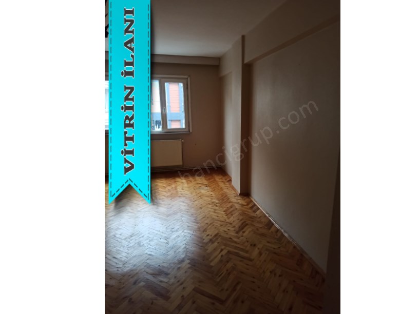 AVCILAR METROBÜSE YÜRÜME MESAFESİNDE SATILIK 2+1 DAİRE