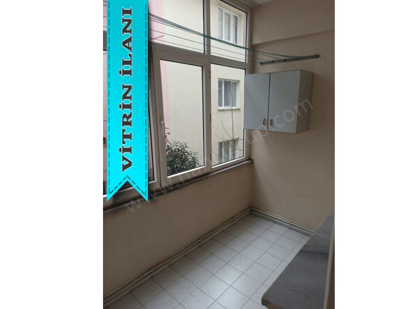 AVCILAR METROBÜSE YÜRÜME MESAFESİNDE SATILIK 2+1 DAİRE