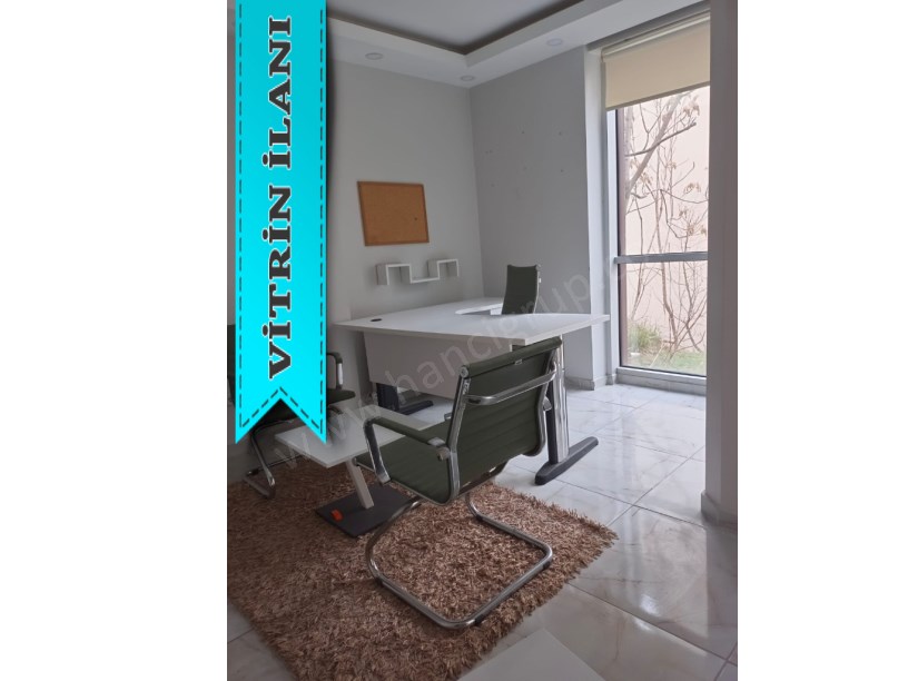 BEYLİKDÜZÜNDE KİRALIK 1+1 OFİS
