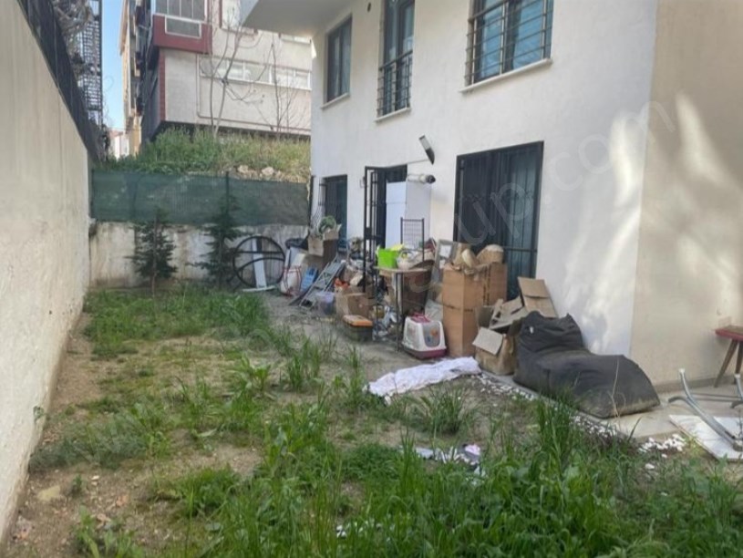 BEYLÜKDÜZÜ YAKUPLU MAH. BAHÇE KULLANIMLI SATILIK 2+1 DAİRE