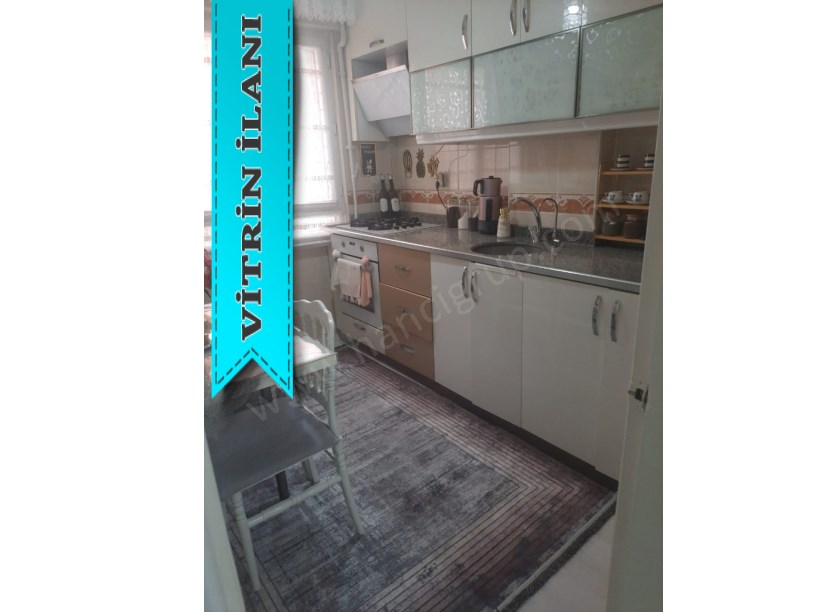 AVCILAR METROBÜSE YÜRÜME MESAFESİNDE SATILIK 2+1 DAİRE