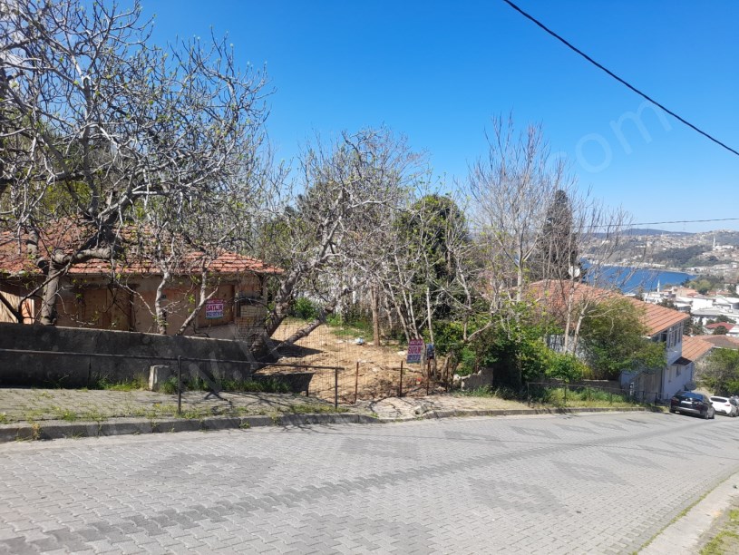 BEYKOZ PAŞABAHÇEDE 746 M2 ARSA İÇERİSİNDE SATILIK MÜSTAKİL EV
