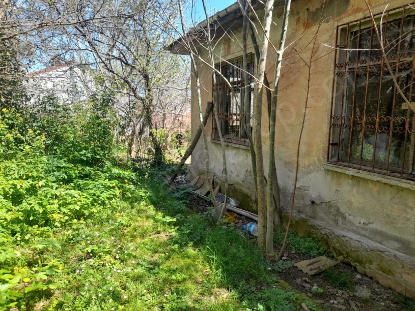 BEYKOZ PAŞABAHÇEDE 746 M2 ARSA İÇERİSİNDE SATILIK MÜSTAKİL EV