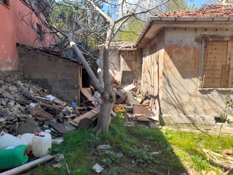 BEYKOZ PAŞABAHÇEDE 746 M2 ARSA İÇERİSİNDE SATILIK MÜSTAKİL EV