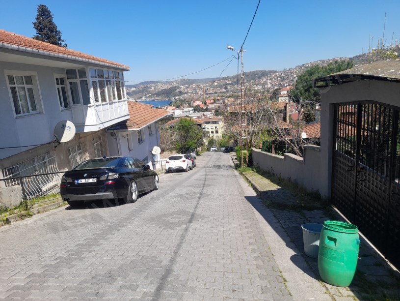 BEYKOZ PAŞABAHÇEDE 746 M2 ARSA İÇERİSİNDE SATILIK MÜSTAKİL EV