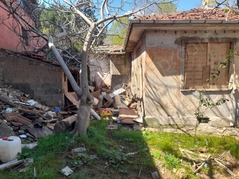 BEYKOZ PAŞABAHÇEDE 746 M2 ARSA İÇERİSİNDE SATILIK MÜSTAKİL EV