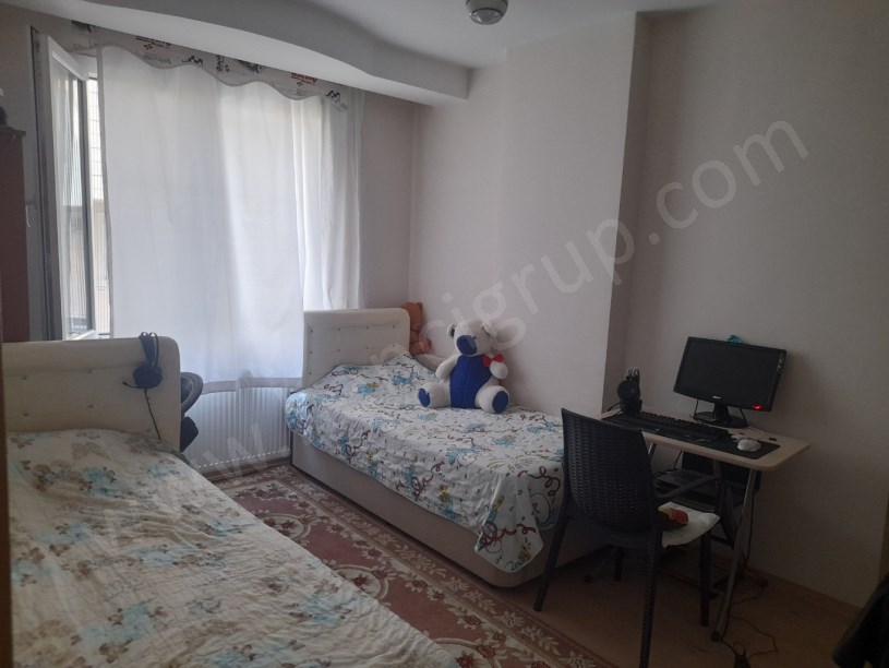 GÜRPINAR MERKEZDE SATILIK 2+1 DAİRE
