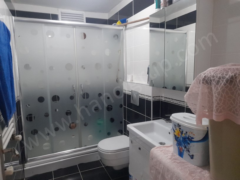 GÜRPINAR MERKEZDE SATILIK 2+1 DAİRE