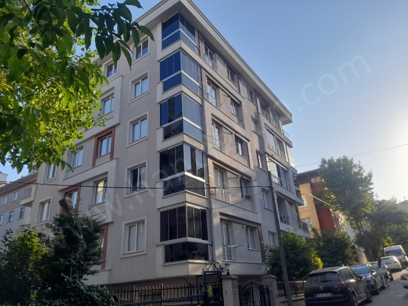 GÜRPINAR MERKEZDE SATILIK 2+1 DAİRE
