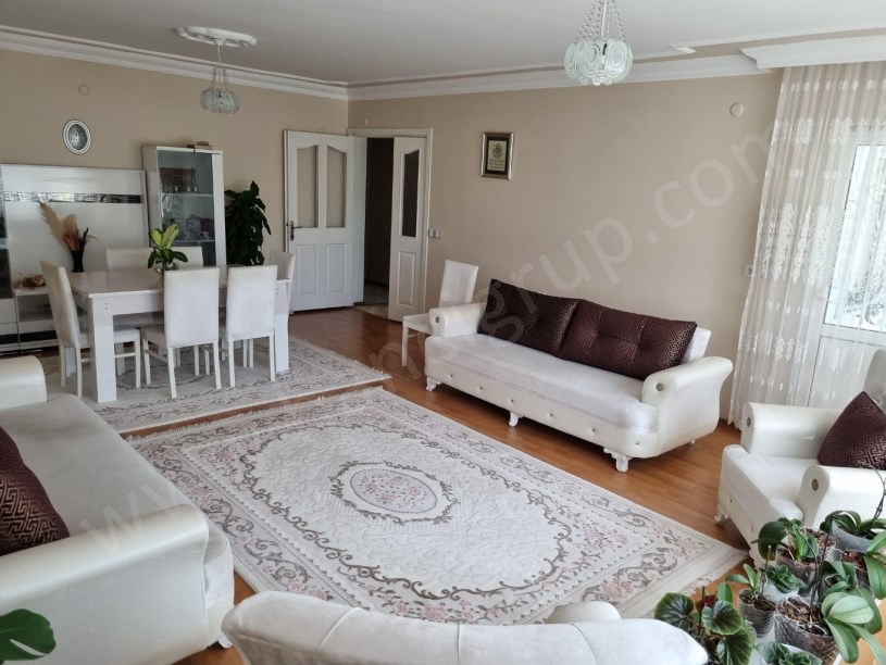 MARMARA MAHALLESİNDE SATILIK 165 M2 3+1 DAİRE