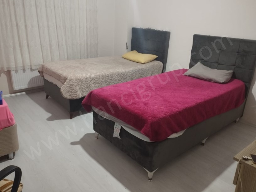 BEYLİKDÜZÜ YAKUPLU  2+1 BAHÇE KATI TERASLI SATILIK DAİRE