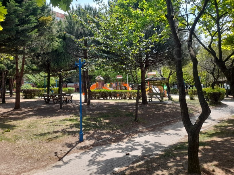İHLAS MARMARA EVLERİNDE FUL YAPILI SATILIK 3+1 DAİRE